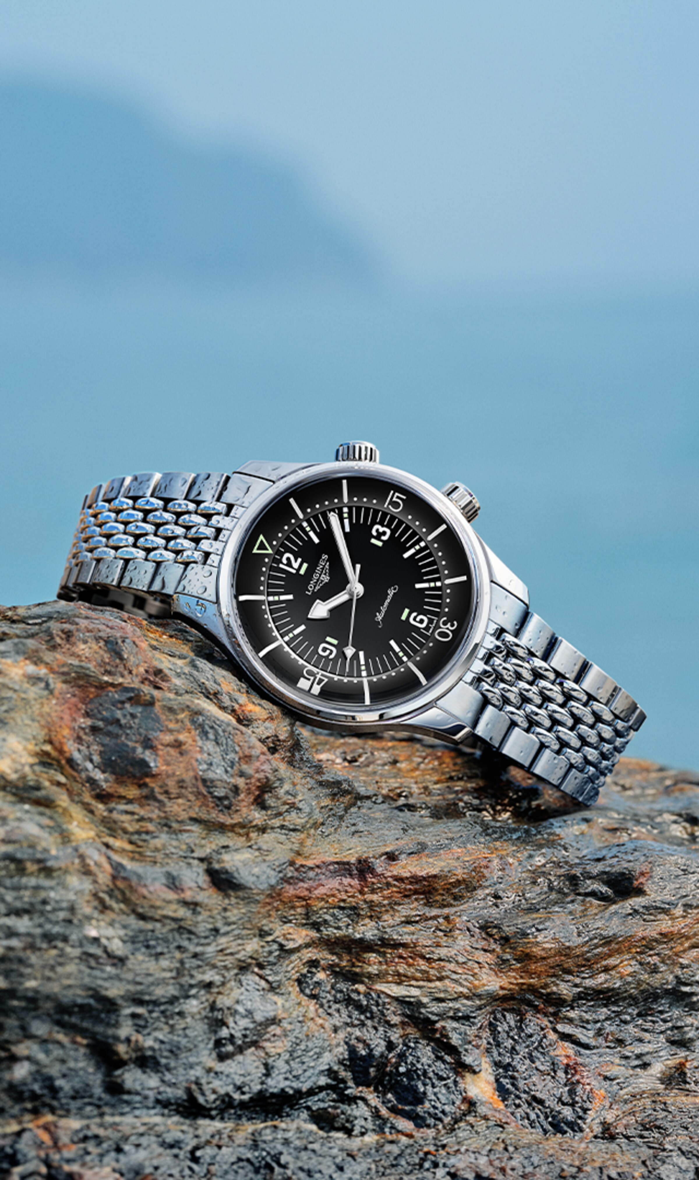 Longines Legend Diver in black L3.764.4.50.7_Gallery 1