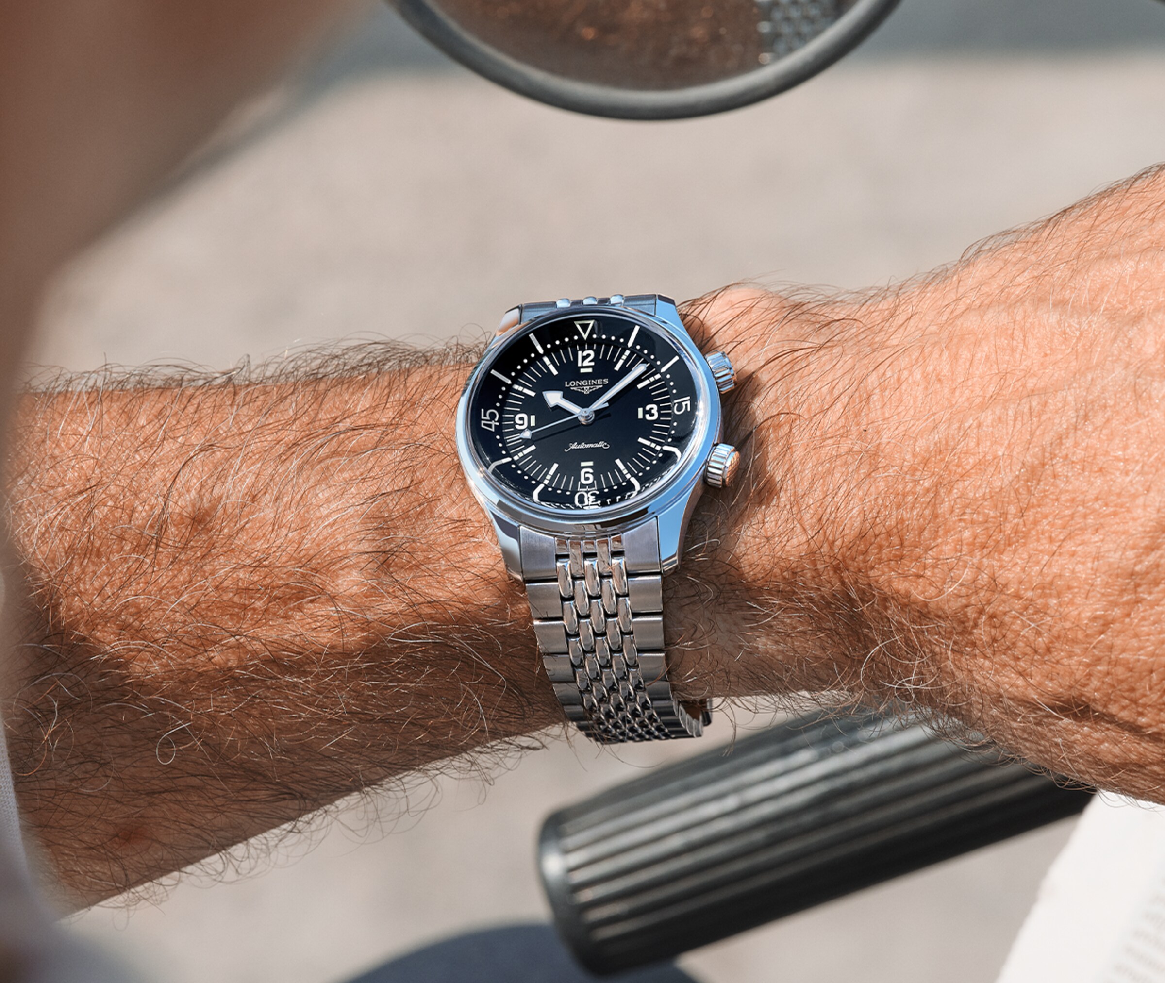 Longines Legend Diver in black L3.764.4.50.7_Gallery 2