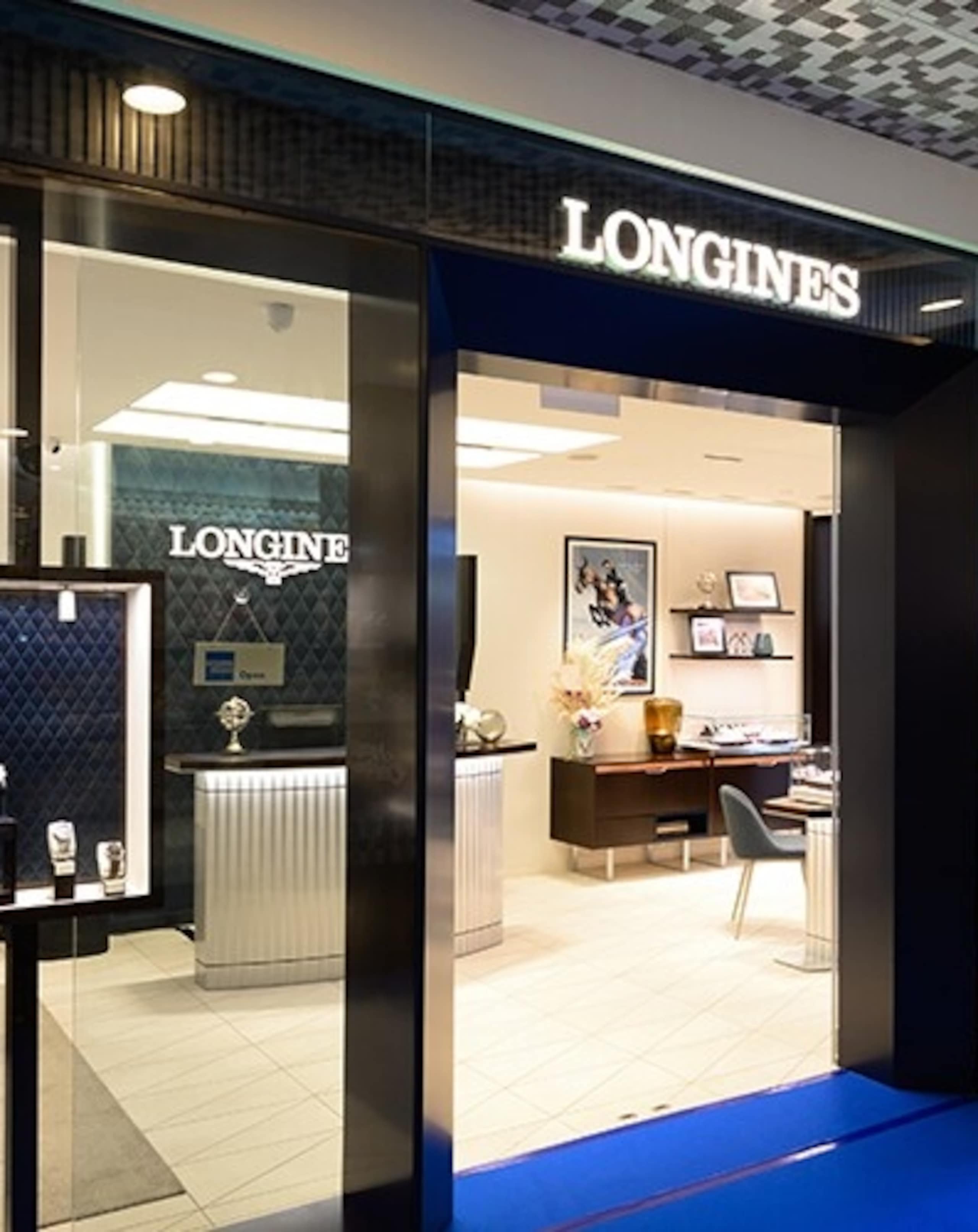 news-longines-rolls-out-new-boutique-concept-at-bugis-junction-store-800x500