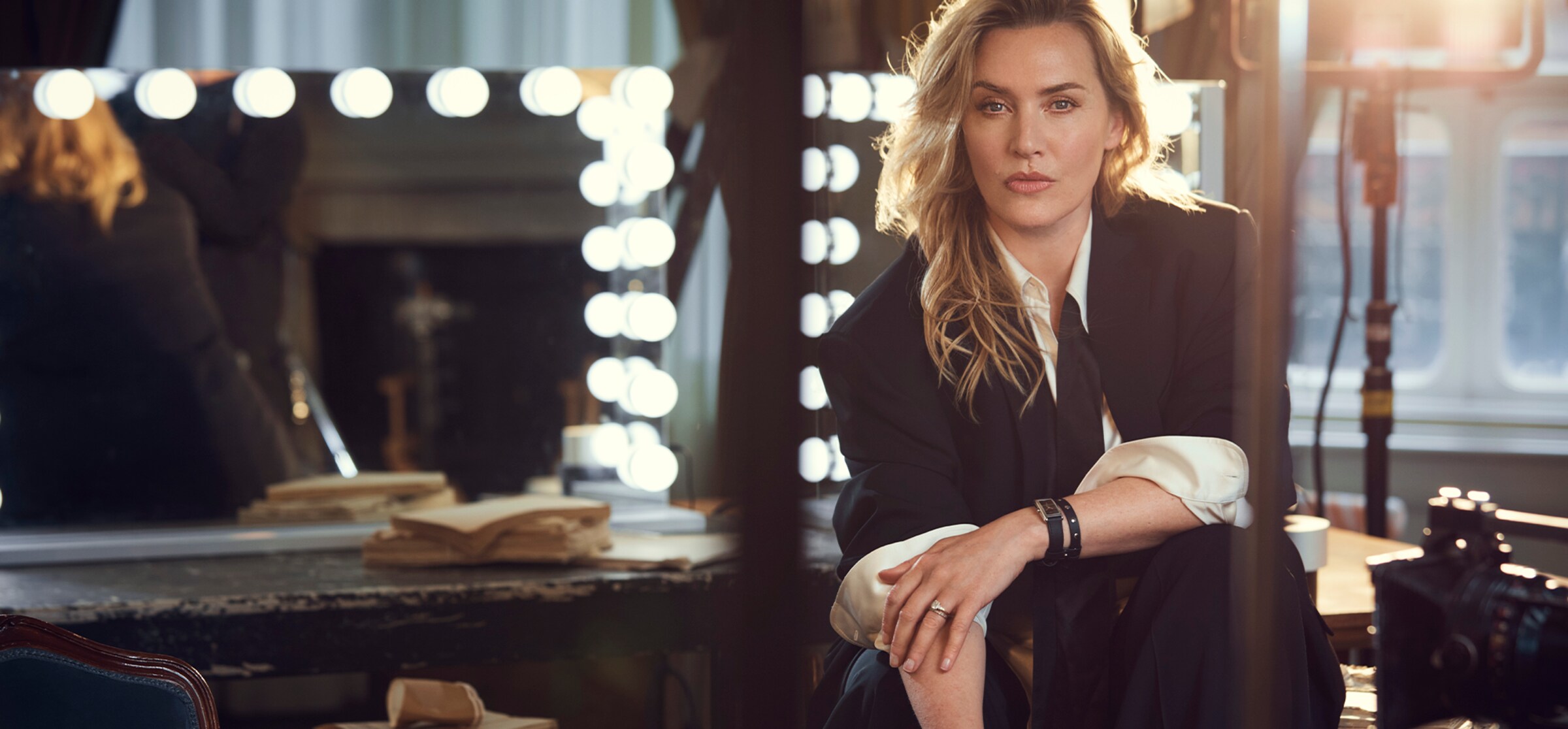 Kate Winslet large push block 2000X1000