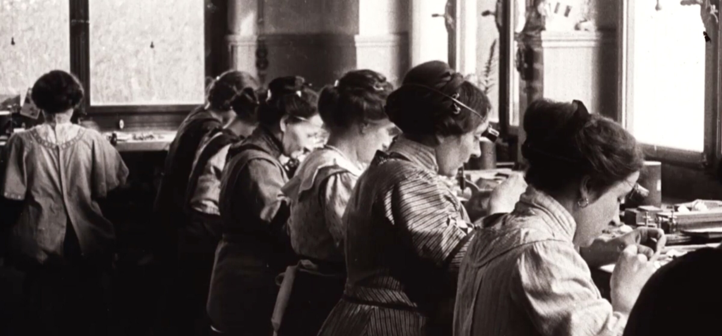 Longines history women workers