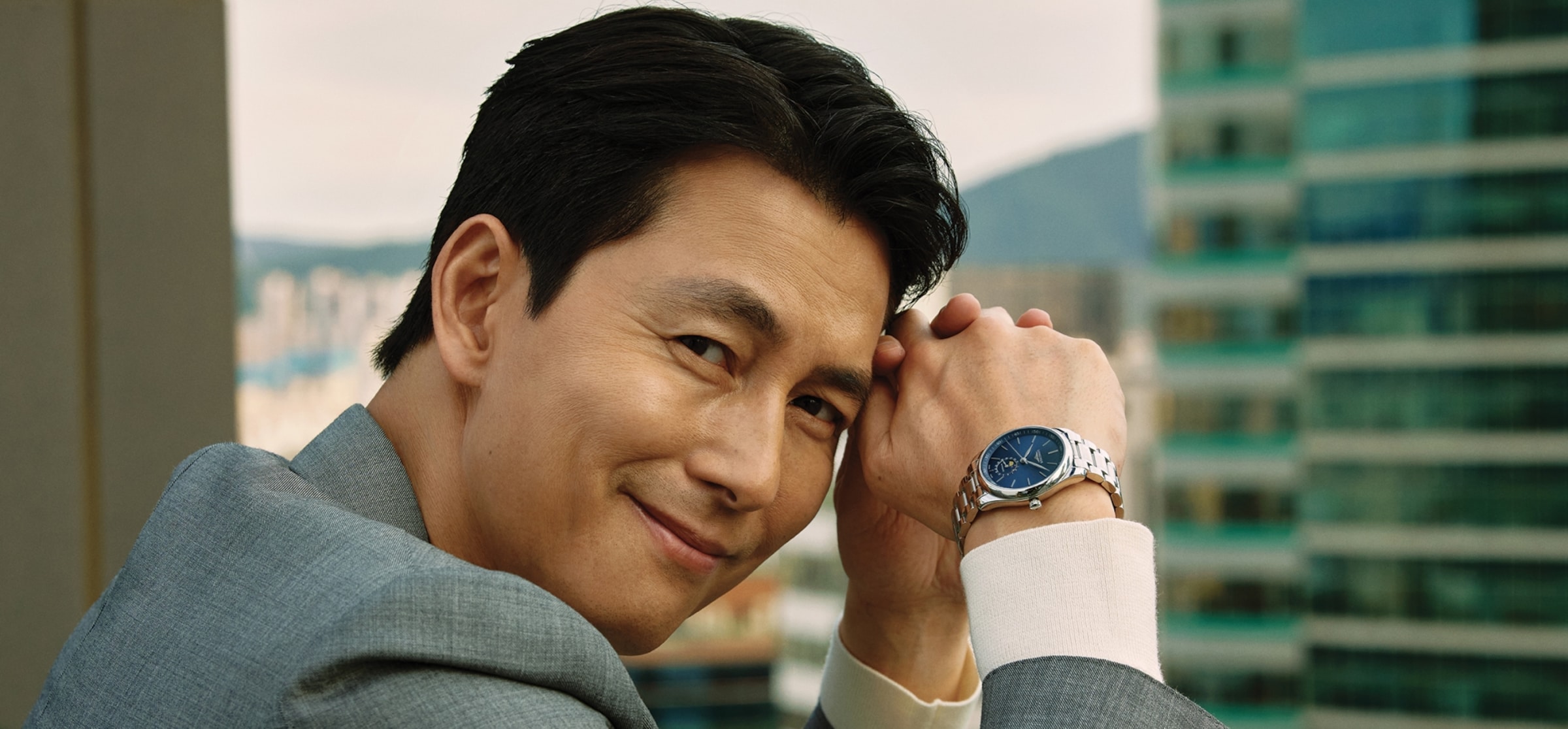 Longines Ambassador of Elegance Jung Woo Sung is wearing The Longines Master Collection